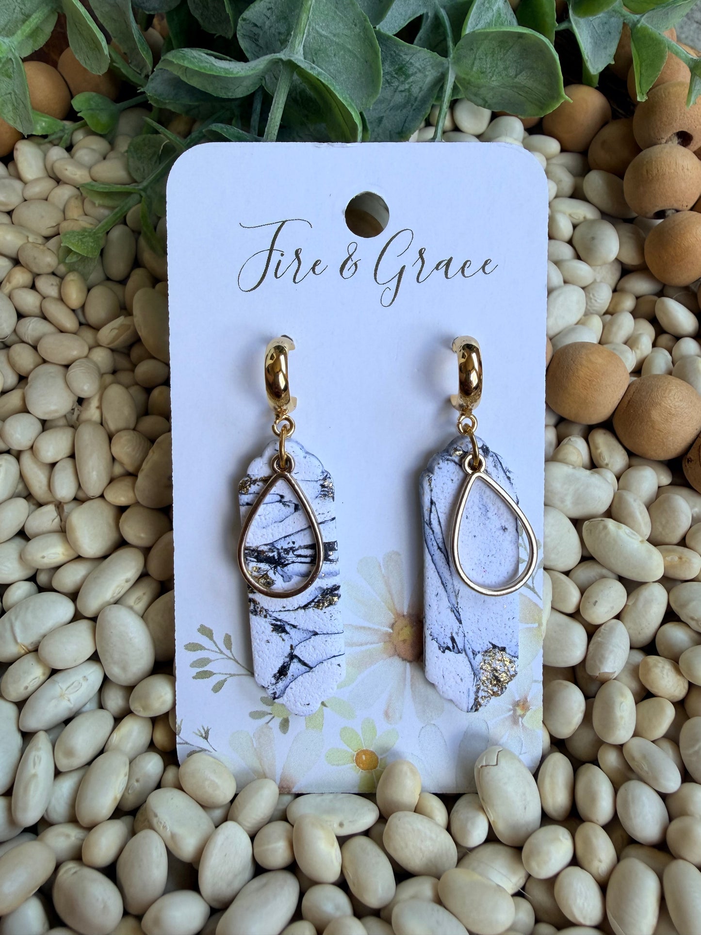 Black, White & Gold Swirl