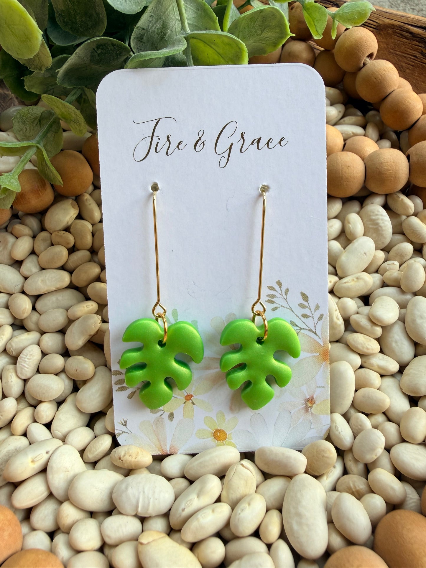 Monstera Dangle